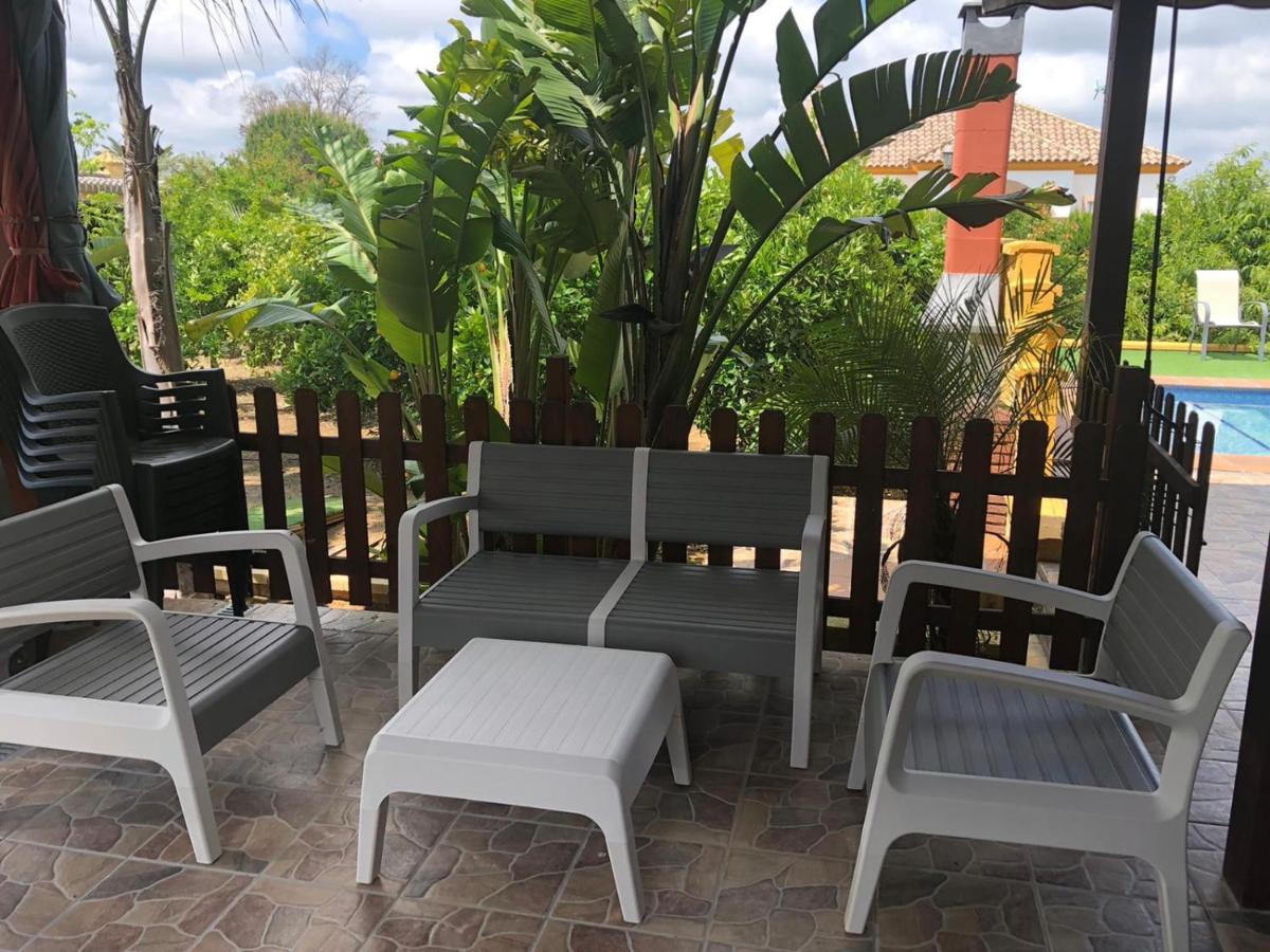 Casa De Madera El Oasis El Palomar Villa เซบีญา ภายนอก รูปภาพ